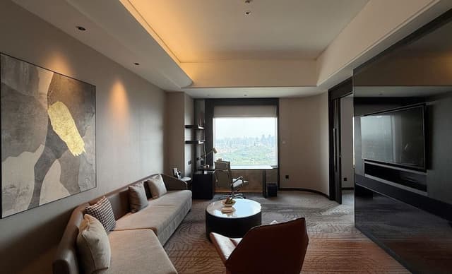 Suite, 1 Bedroom, Lake View