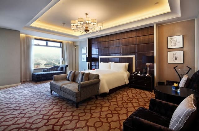 Presidential Suite