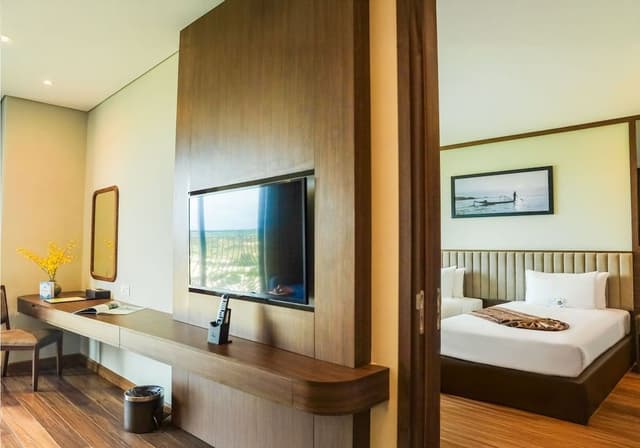Deluxe Family Connecting Room with Seaview