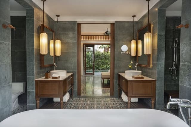Private Pool Suite