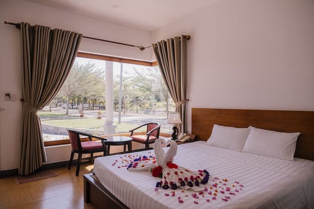 Superior Room, Garden View