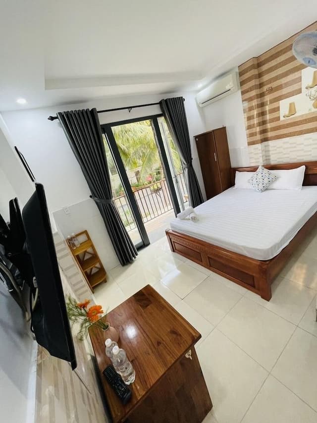 Deluxe Room, Balcony