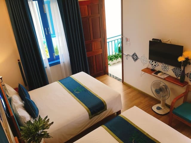 Economy Triple Room, 1 Bedroom, Garden View