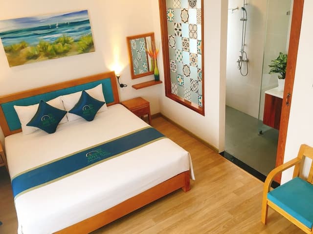Deluxe Double Room, Pool View