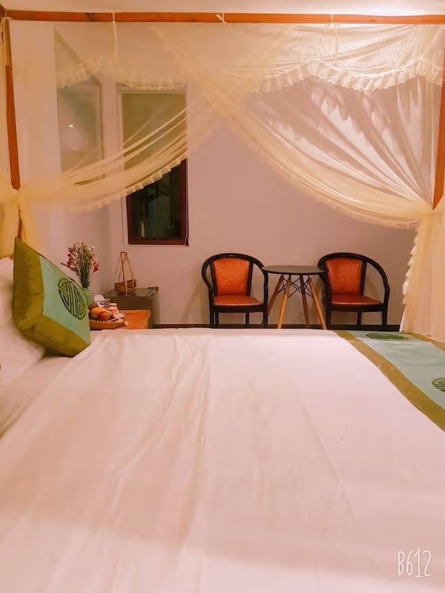 Design Single Room, 1 Double Bed, City View