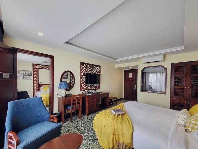 Familly Suites Double connects Twin Room