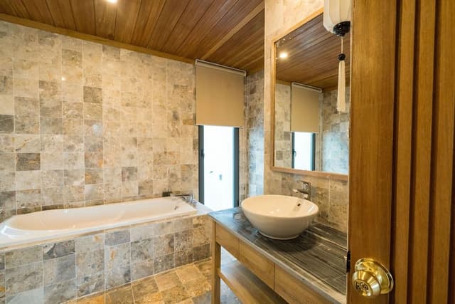Deluxe Double or Twin Room, Balcony