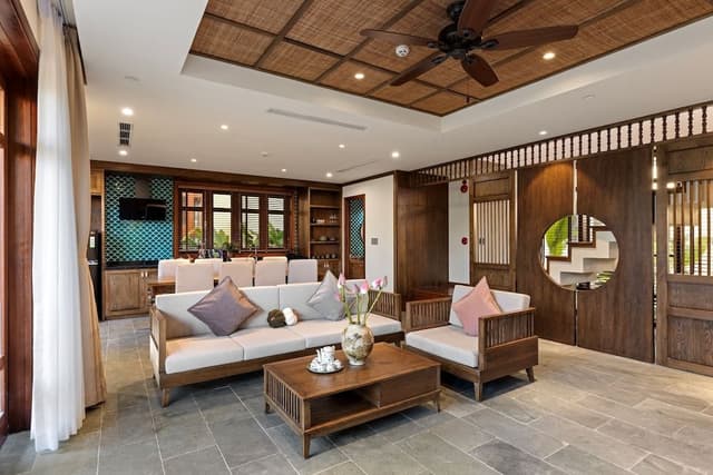 Three Bedroom Villa with Complimentary Daily Minibar and Roundtrip Da Nang Airport Transfer