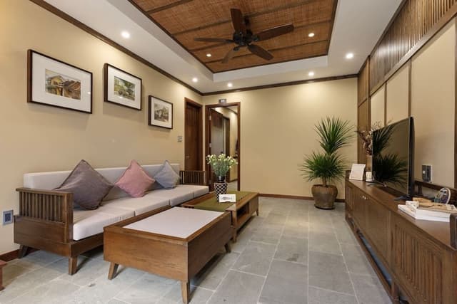 Three-Bedroom Home with Complimentary Daily Minibar