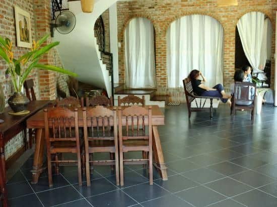 บ้านไฟฟู บ้านไฟฟู