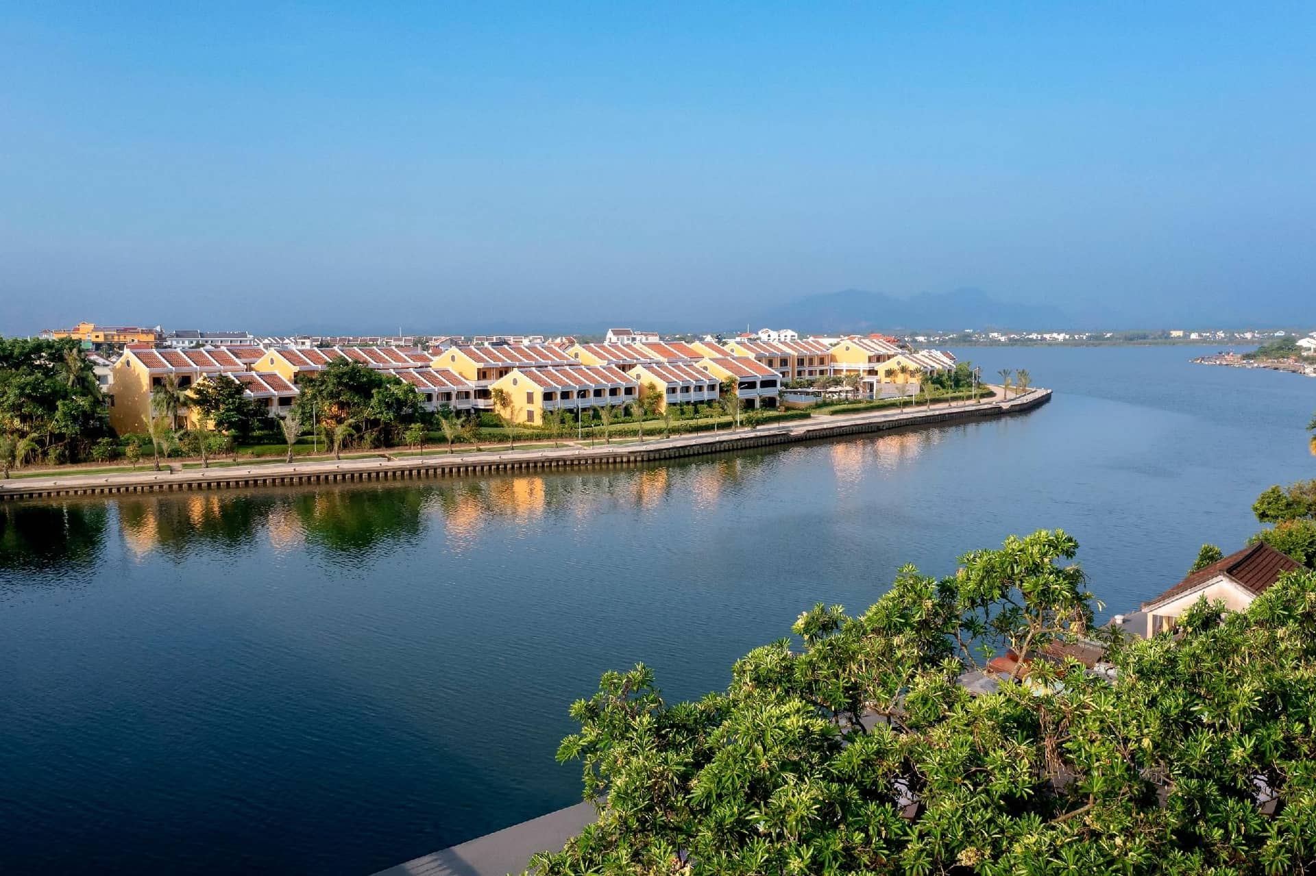 มัวร์ ฮอยอัน - วีนแยทท์ คอลเลคชั่น เครือโรงแรมไอเอชจี มัวร์ ฮอยอัน - วีนแยทท์ คอลเลคชั่น เครือโรงแรมไอเอชจี