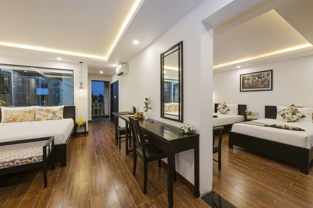 Junior Suite, Connecting Rooms, River View