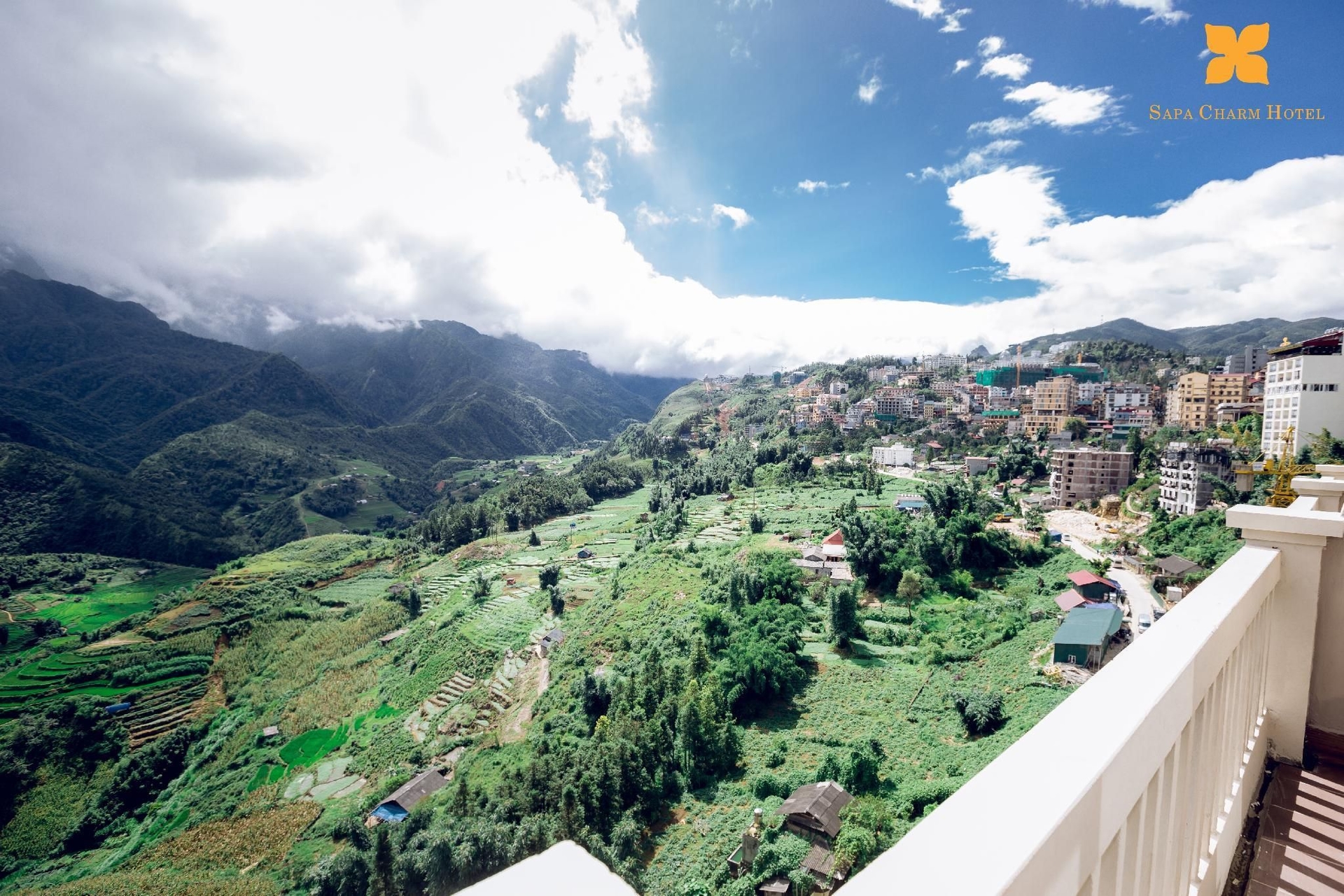 โรงแรมซาปาชาร์ม (Sapa Charm Hotel)0