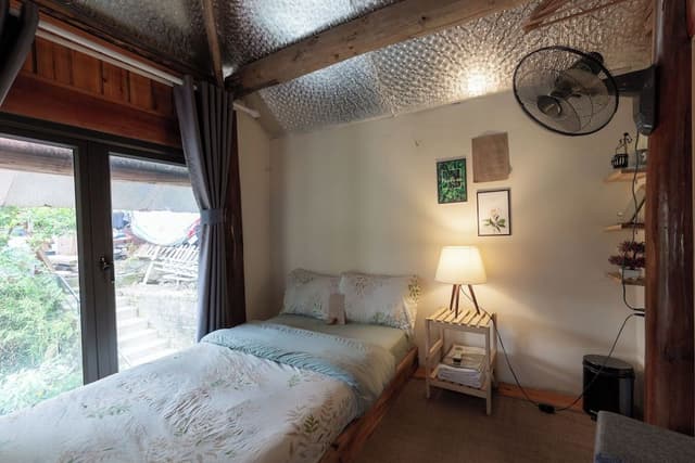 Single Room, Garden View