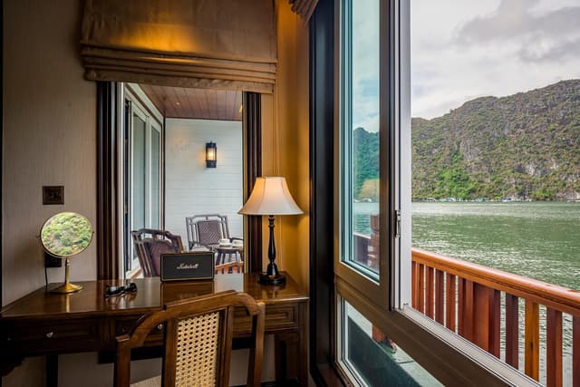 Signature Suite
