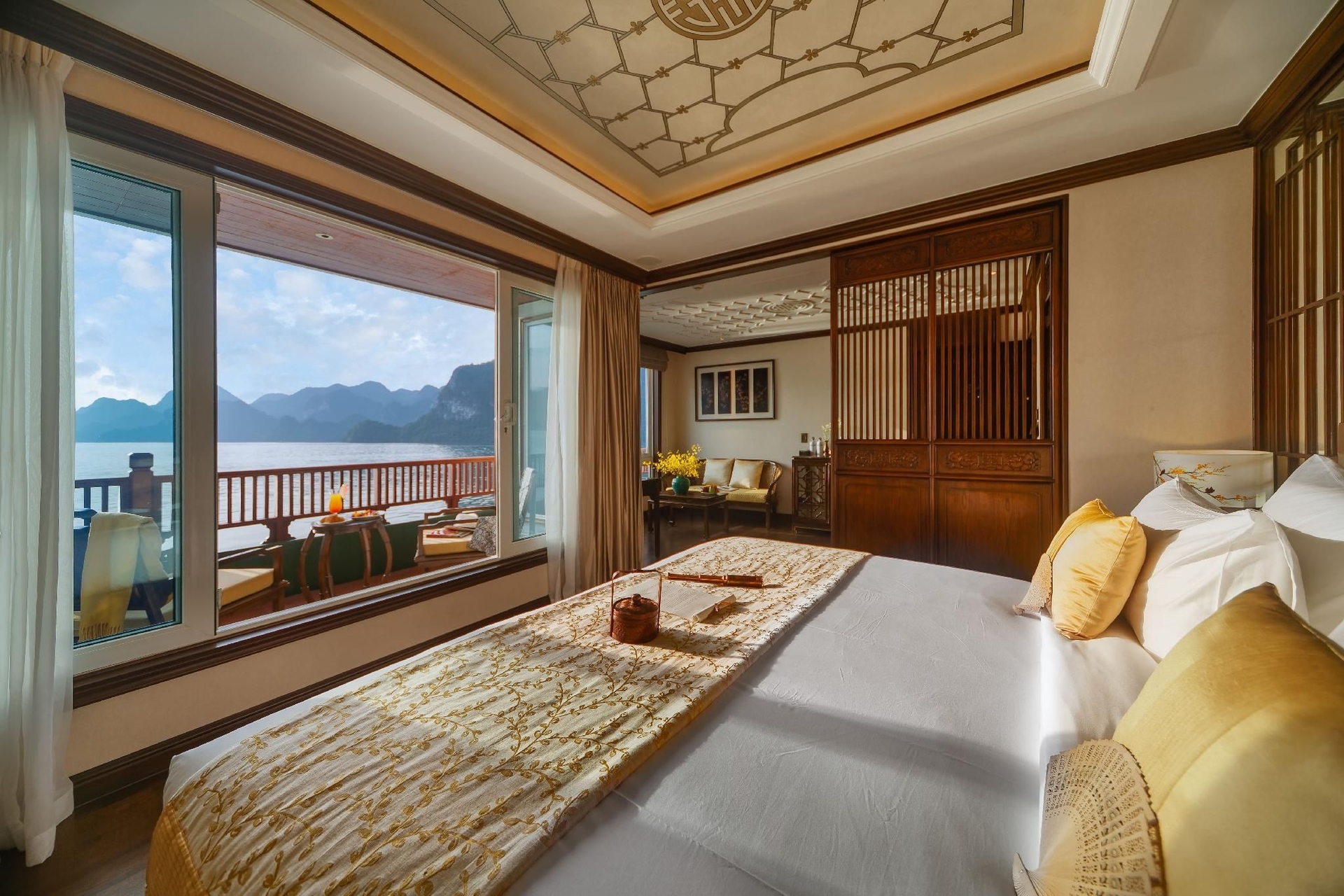 Heritage Line Ylang Cruise - Ha Long and Lan Ha Bay3