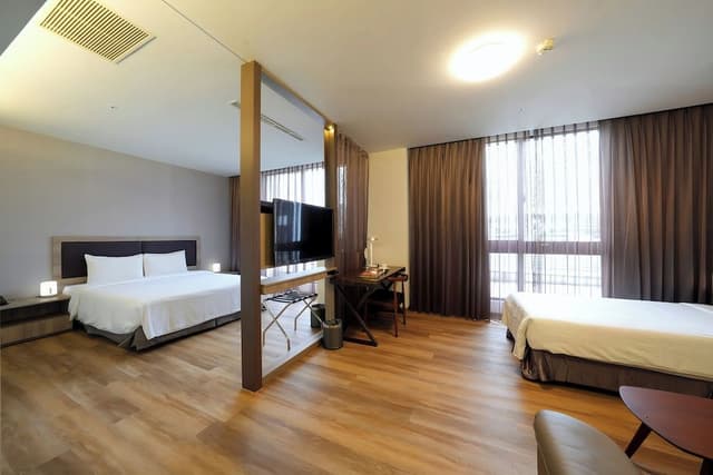 Executive Triple Room, Multiple Beds