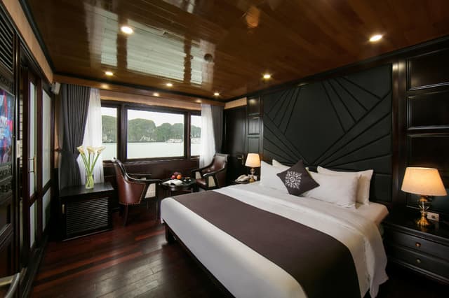 Noble Suite with Double Bed - Non-Smoking