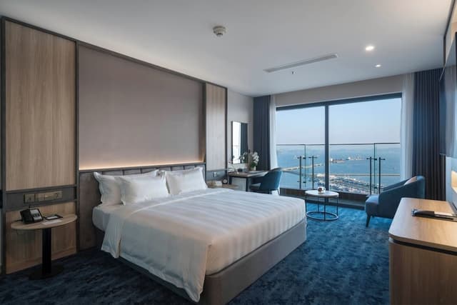 Premier Suite, 1 King Bed, Ocean View