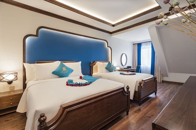 Family Triple Suite