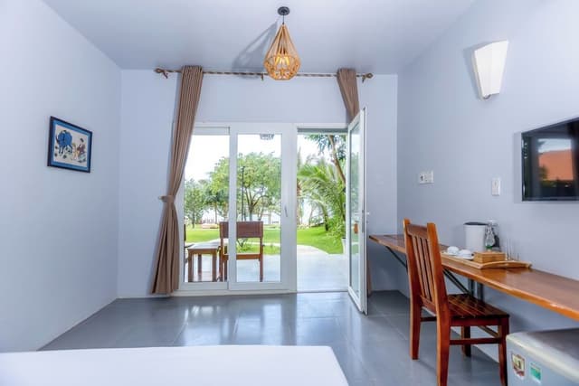 Deluxe Double Seaview