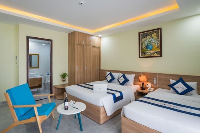 Family Room, City View