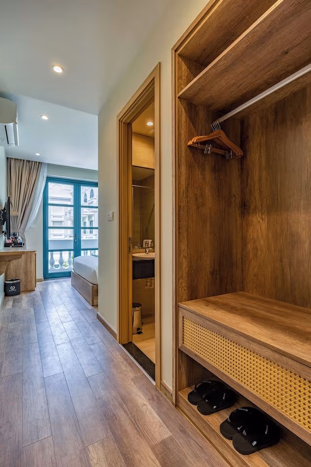 Deluxe Room, Balcony, City View