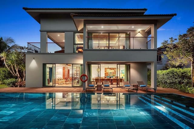 Standard Villa, Multiple Beds, Balcony, Garden View (1 King 6 Single Beds)