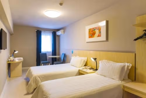 WH - Superior Bed Room