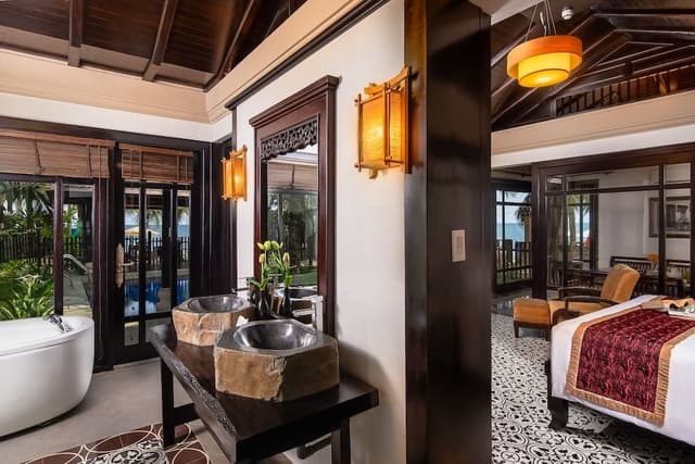 Signature Villa