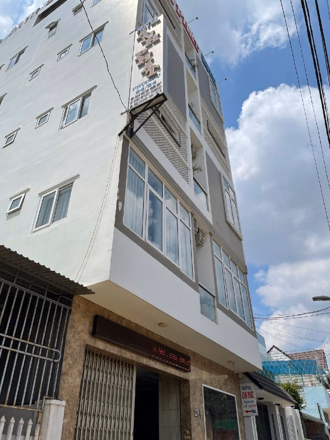 โรงแรมอันห์พัท (Anh Phat Hotel)3