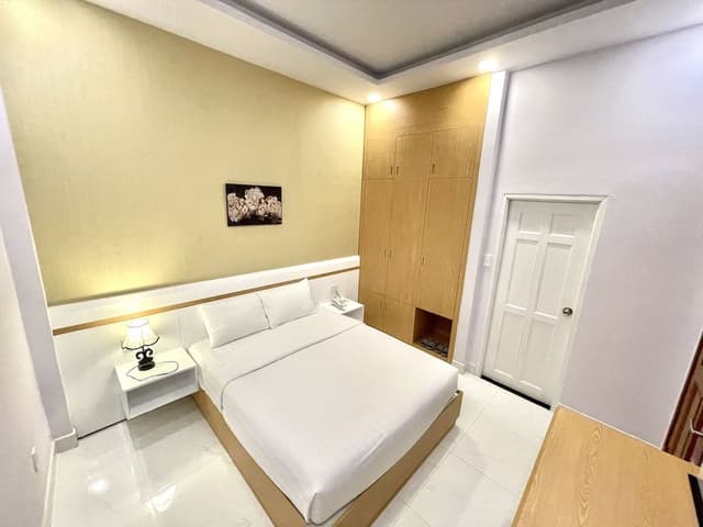 Standard Double Room, No Windows