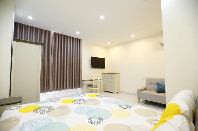 Studio Apartment
