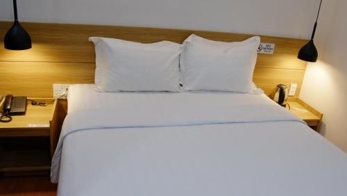 Khang Đien Hotel4
