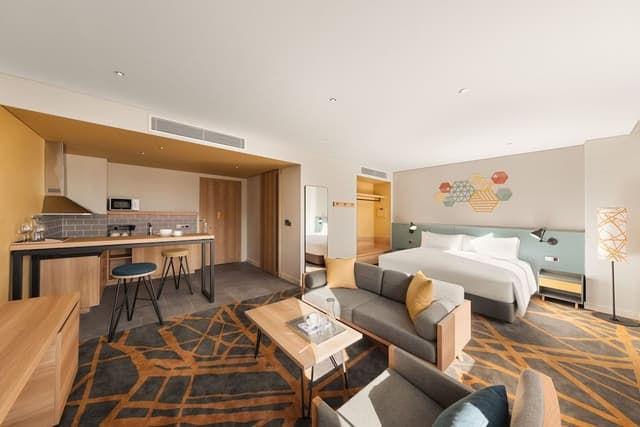 Premium Suite