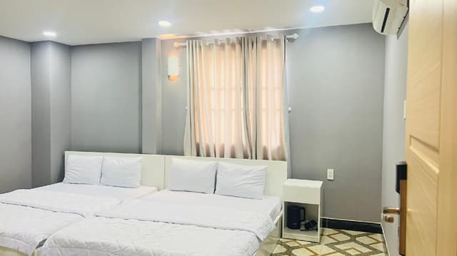 Premier Twin Suite