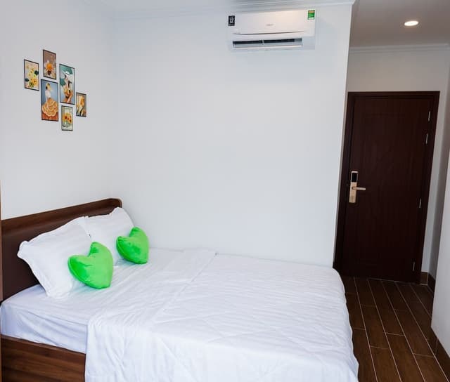 Standard Double Room Single Use, 1 Queen Bed