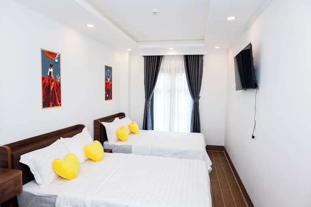 Family Double Room, 2 Queen Beds, Balcony, City View