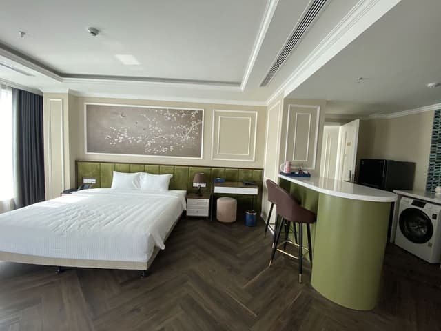 Executive Suite, 1 King Bed