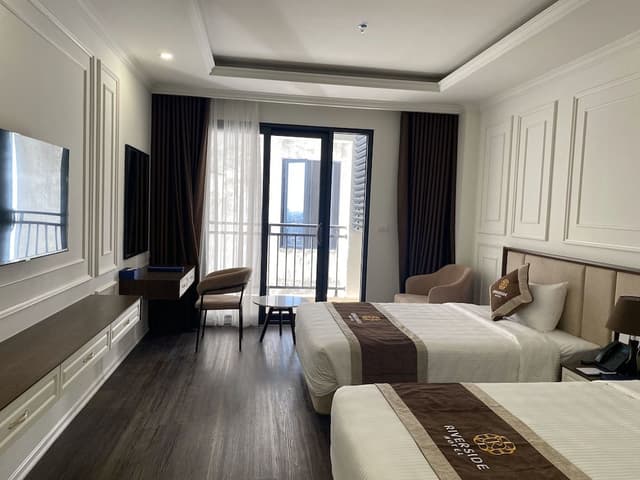 Deluxe Double or Twin Room