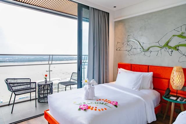 Executive Twin Room, River View