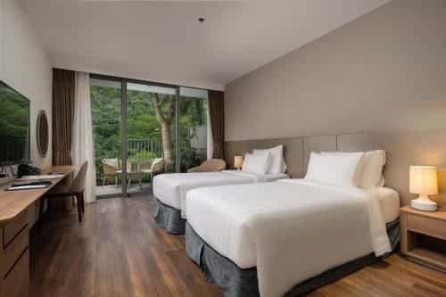 Flamingo Resort Cat Ba Flamingo Resort Cat Ba