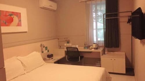 wh - standard room
