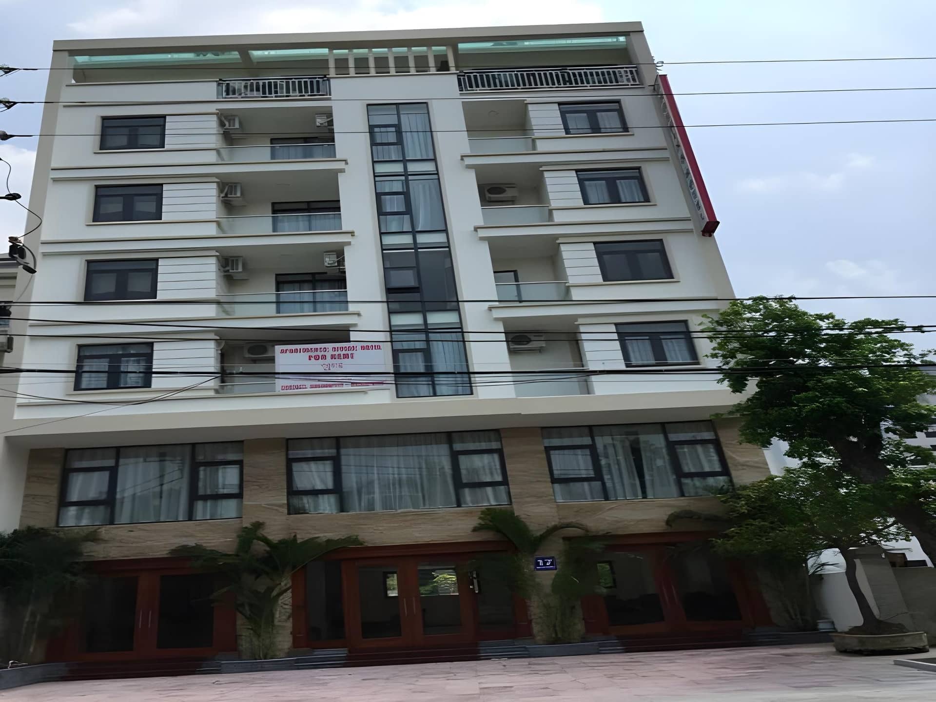 Phoenix Hotel 3 Phoenix Hotel 3