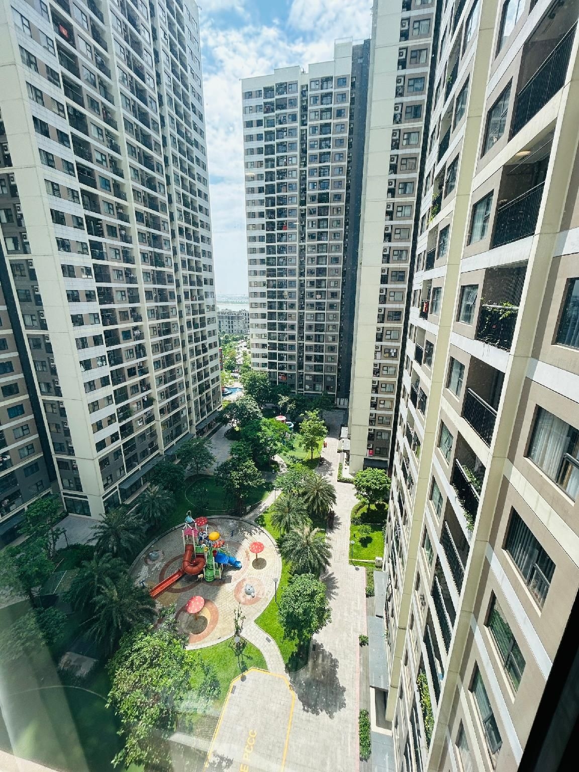 เฟือง ลี เฮาส์ วินโฮมส์ โอเชียนพาร์ค (Phương Ly House)0