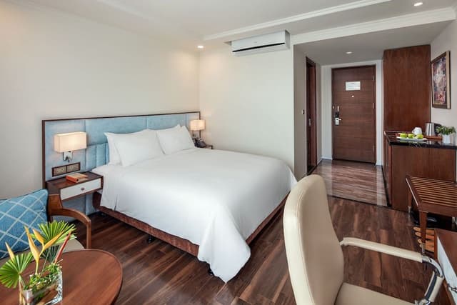 Deluxe Double Room, City View