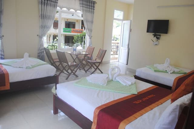 Triple Room