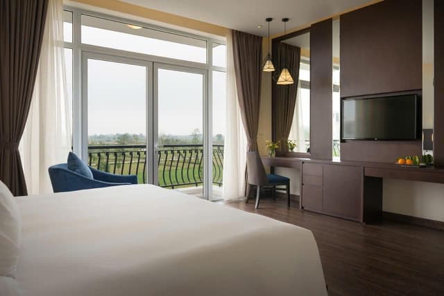 Delux Double Room with Balcony