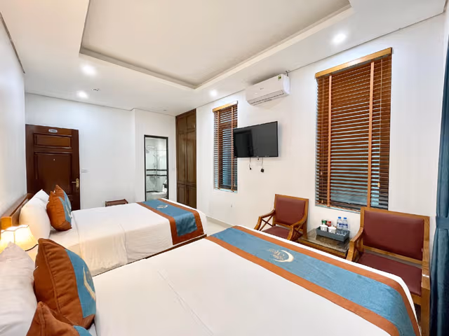 Quad Room
