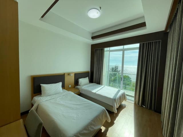 Sea View Apartment